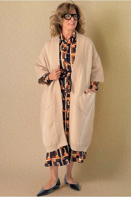 Hosszú kötött kabát