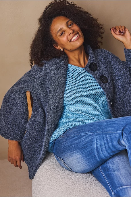 Színes kötött pulóver