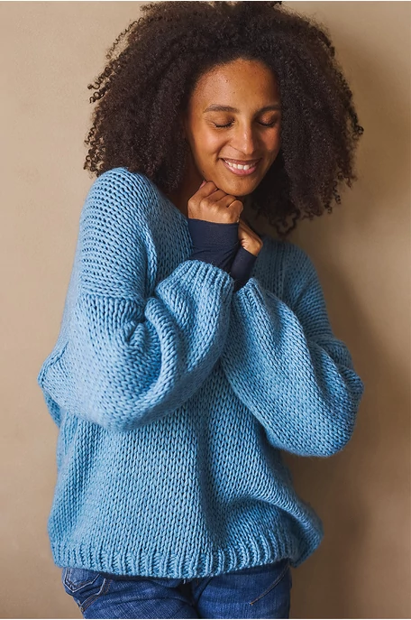 Színes kötött pulóver