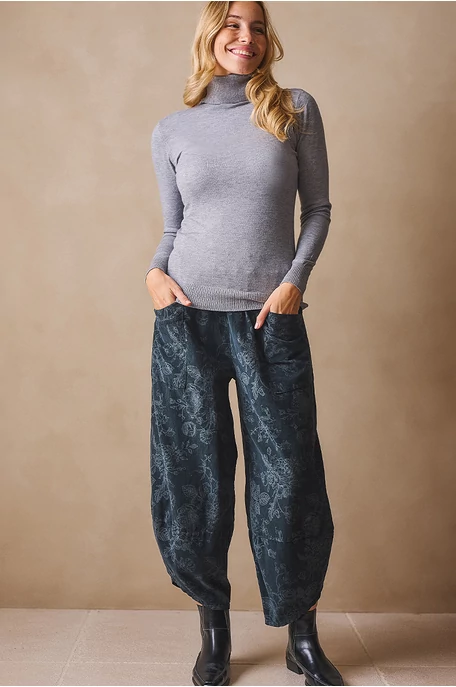 Finomkötött garbó