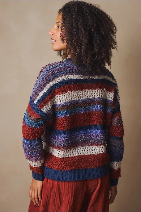 Texturált  csíkos pulóver