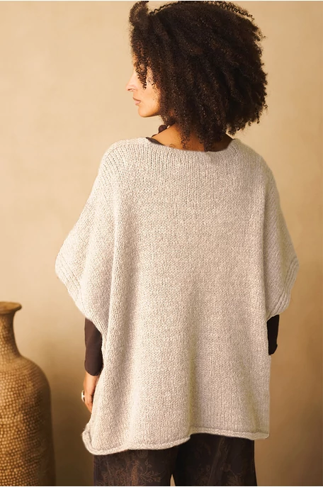 Oversize poncsó pulóver