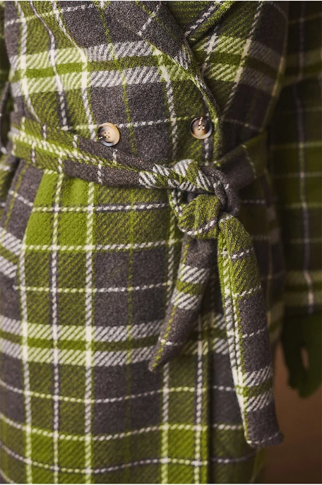 Kockás hosszú szövetkabát