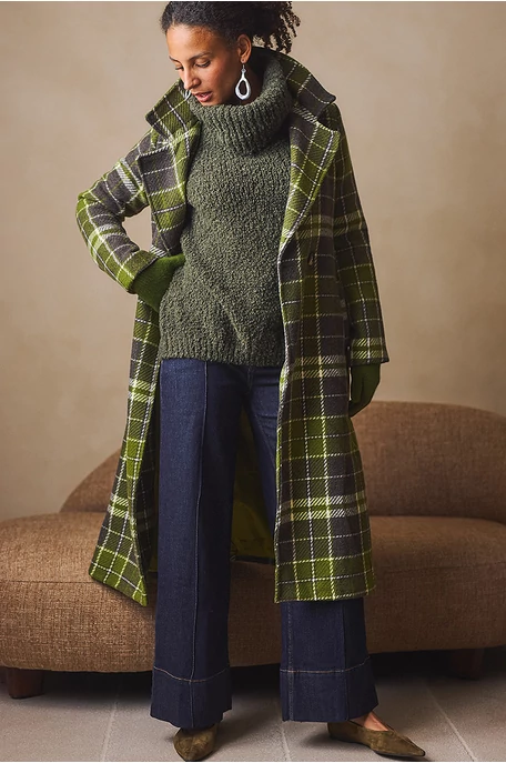 Kockás hosszú szövetkabát