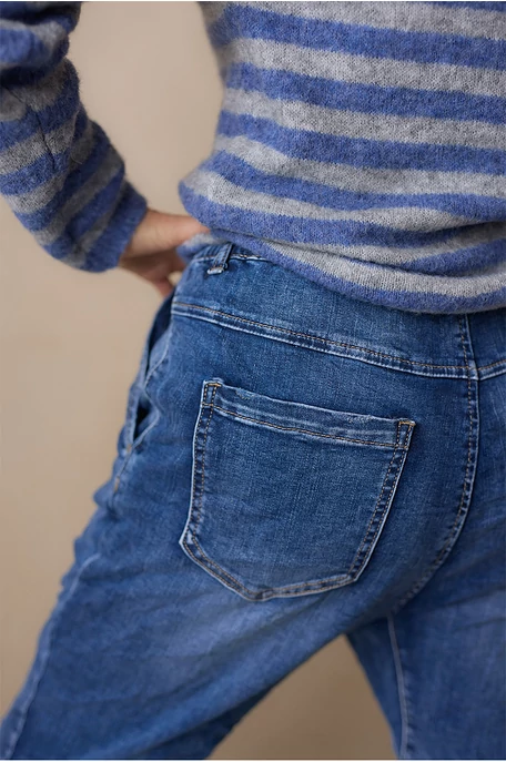 Koptatott ülepes farmer