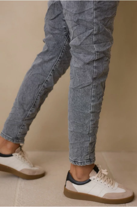 Koptatott ülepes farmer