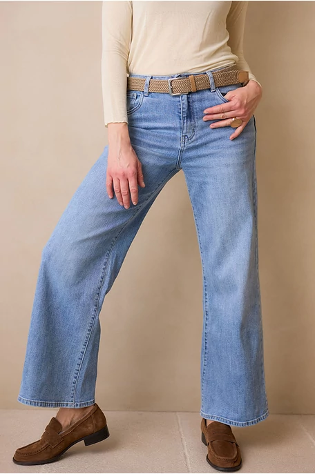 Széles szárú farmer