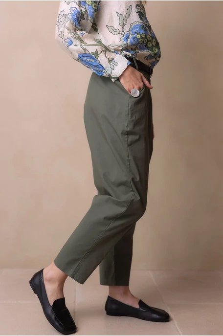 Ülepes vászon nadrág