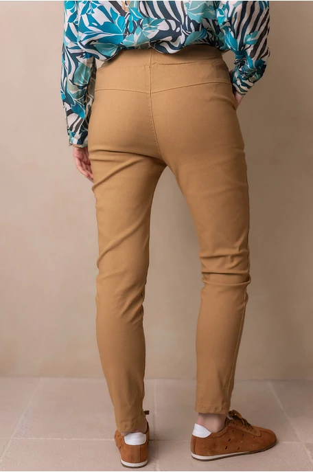 Nadrág kötős derékkal