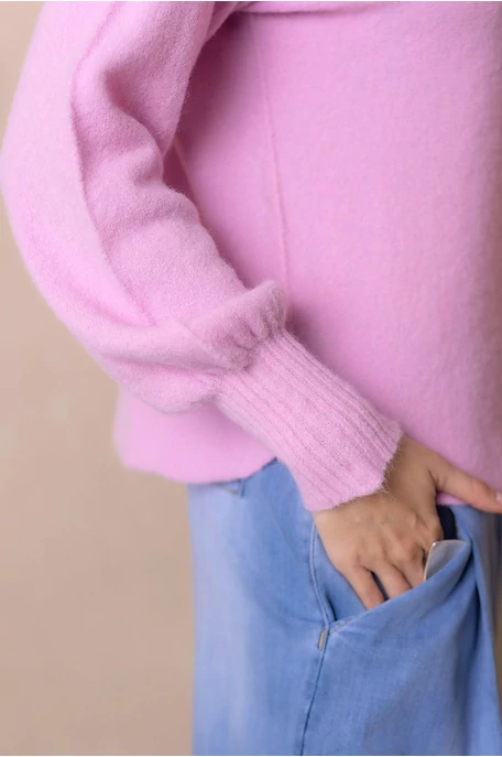 Pulóver puffos ujjal