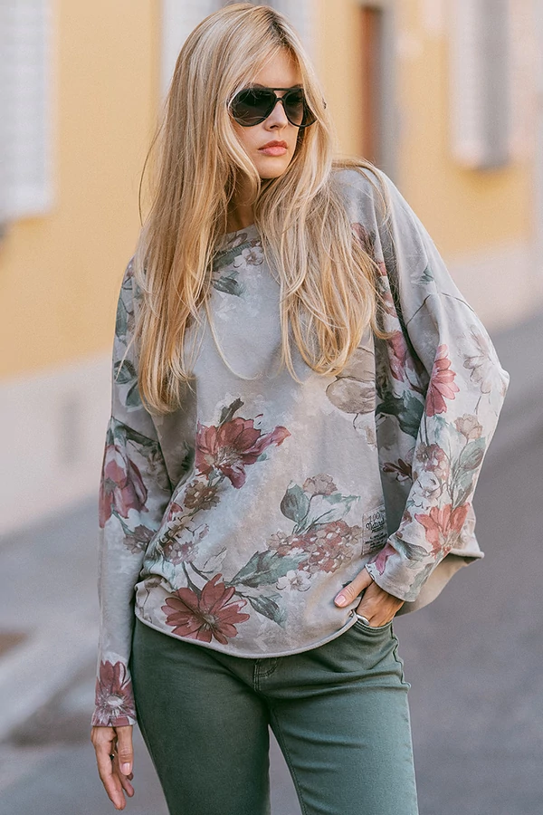 Oversize virágos felső Oversize virágos felső