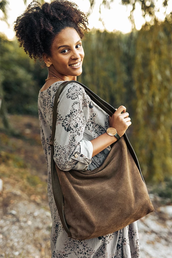 Háton is viselhető táska Háton is viselhető táska