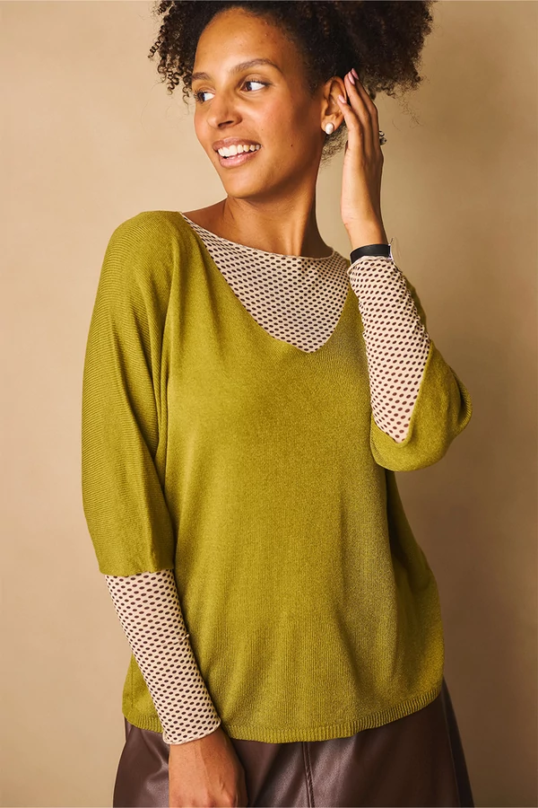 V nyakú hurkolt felső V nyakú hurkolt felső