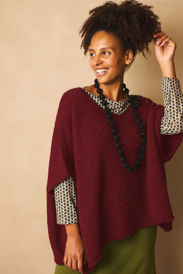 Oversize poncsó pulóver Oversize poncsó pulóver