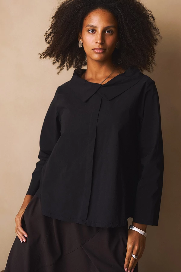 Blúz körgallérral Blúz körgallérral