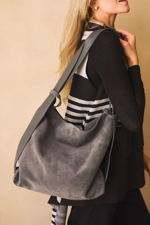 Háton is viselhető táska