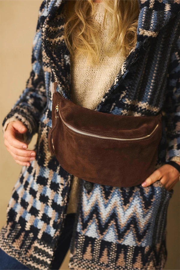 Velúr övtáska Velúr övtáska