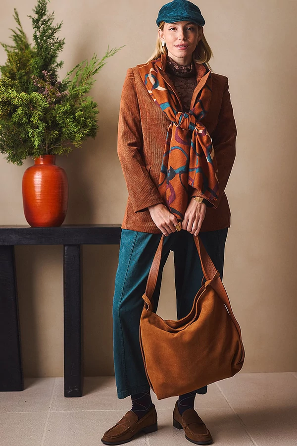 Háton is viselhető táska