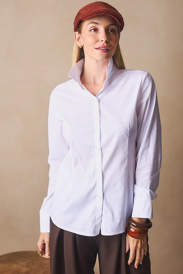 Karcsúsított blúz