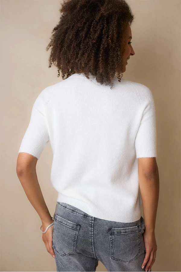 Kötött rövid ujjú felső