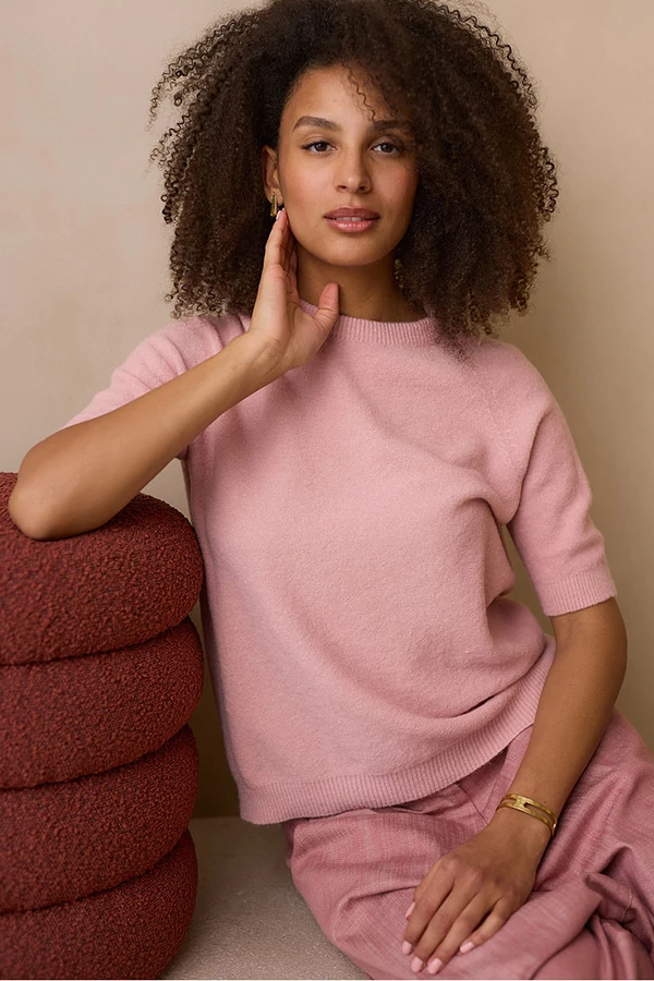 Kötött rövid ujjú felső