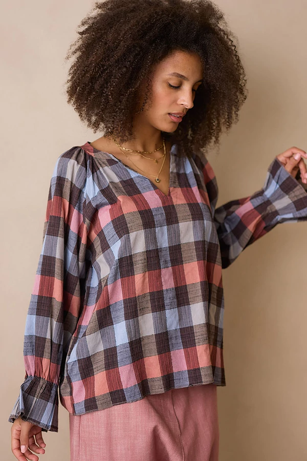 Kockás ráncolt blúz