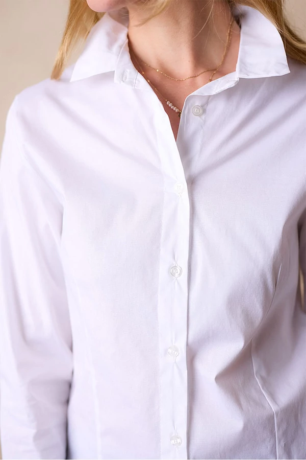 Karcsúsított blúz