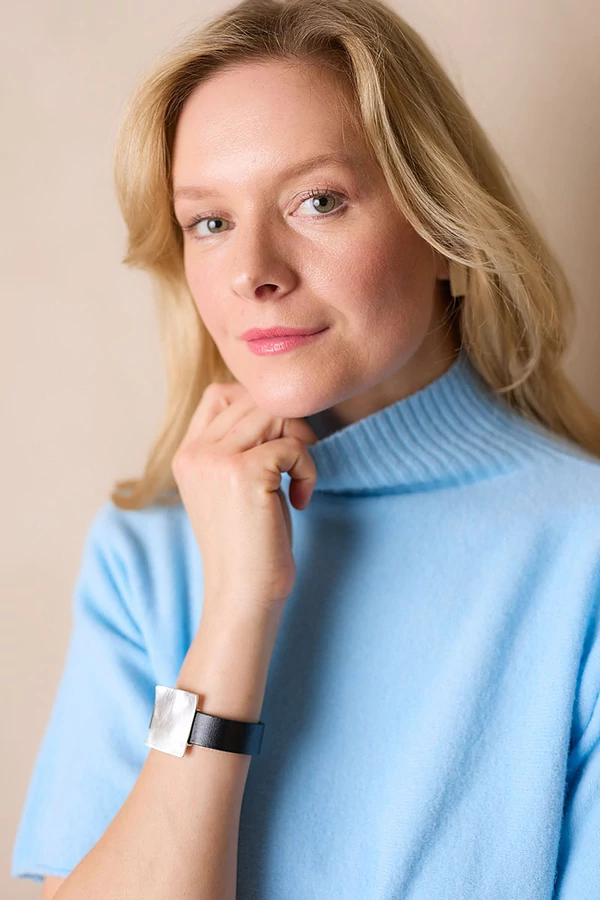 Garbó pulóver rövid T-ujjal