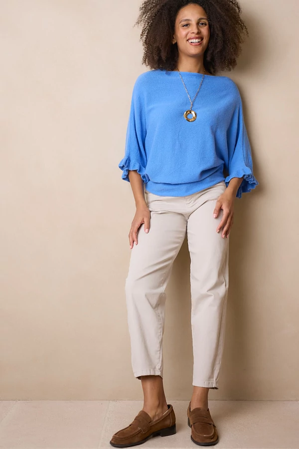 Nadrág szegecselt övvel