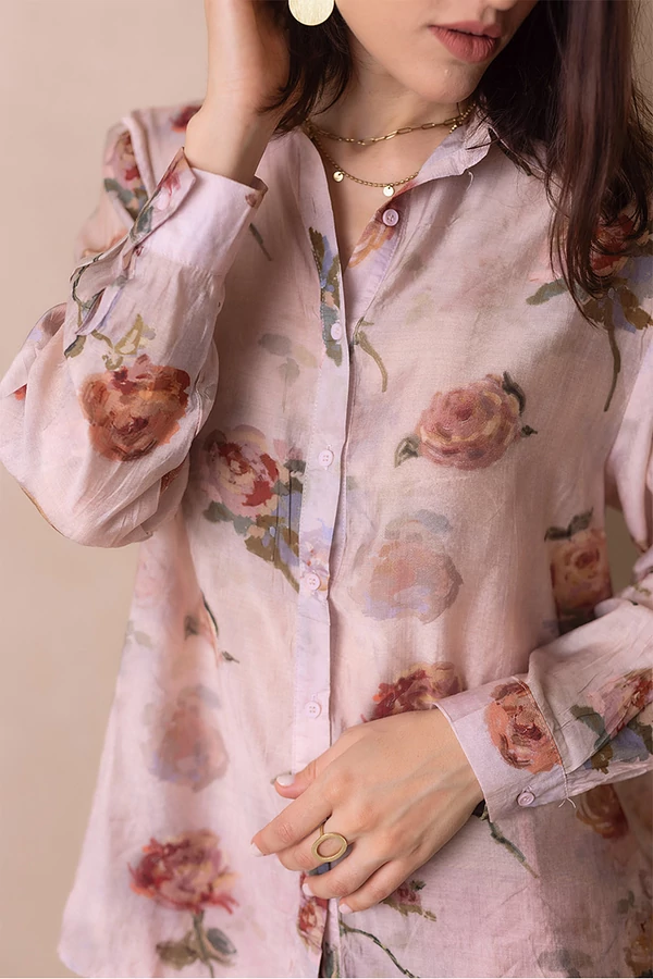 Gyűrű ovális medállal