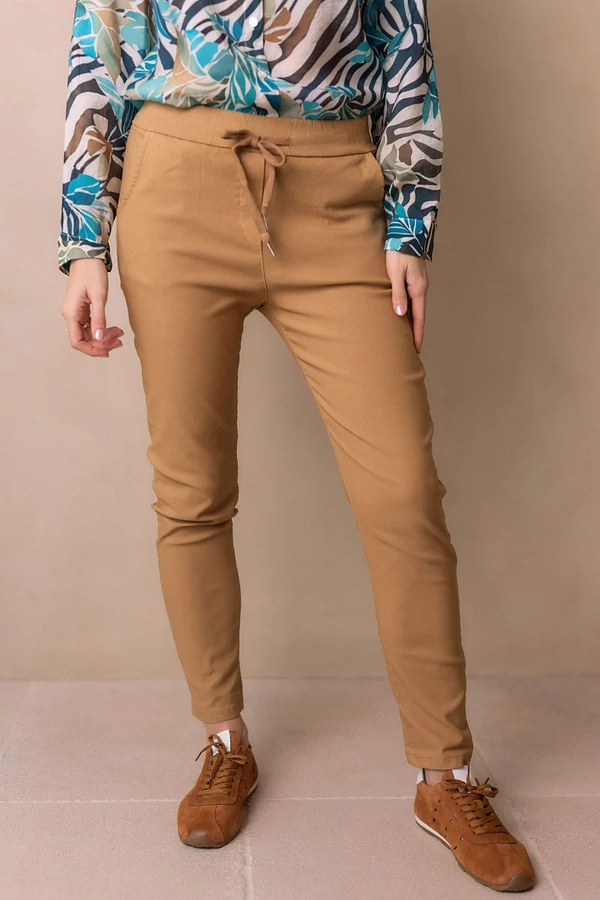 Nadrág kötős derékkal