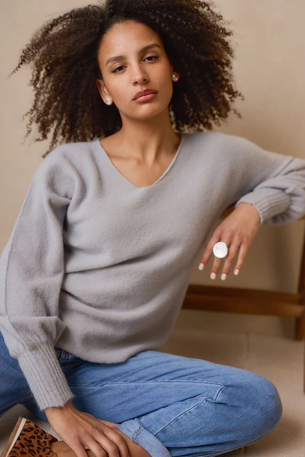 Pulóver puffos ujjal